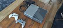 Xbox one Halo edition +2 pady