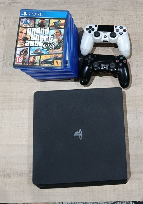 Vendo PlayStation 4 Slim 1 TB