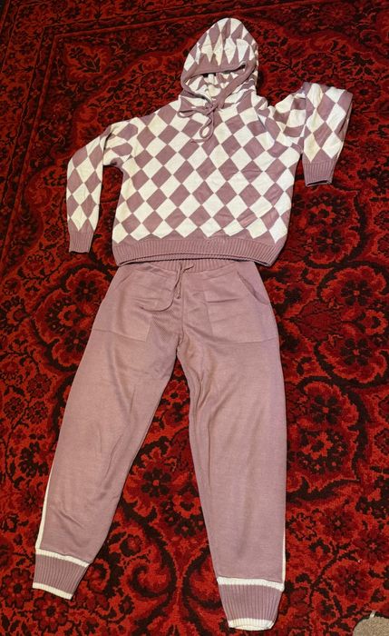 Стильний костюм 44р-46р.