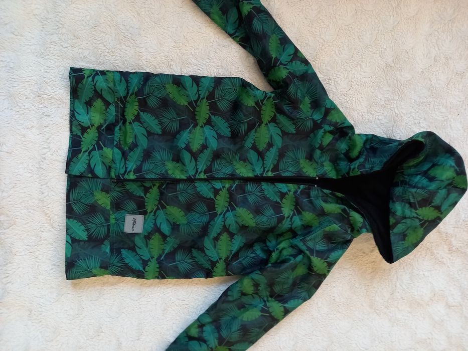 Kurtka w liście polecam