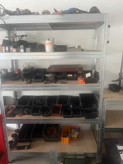 sprzedam narzędziownie