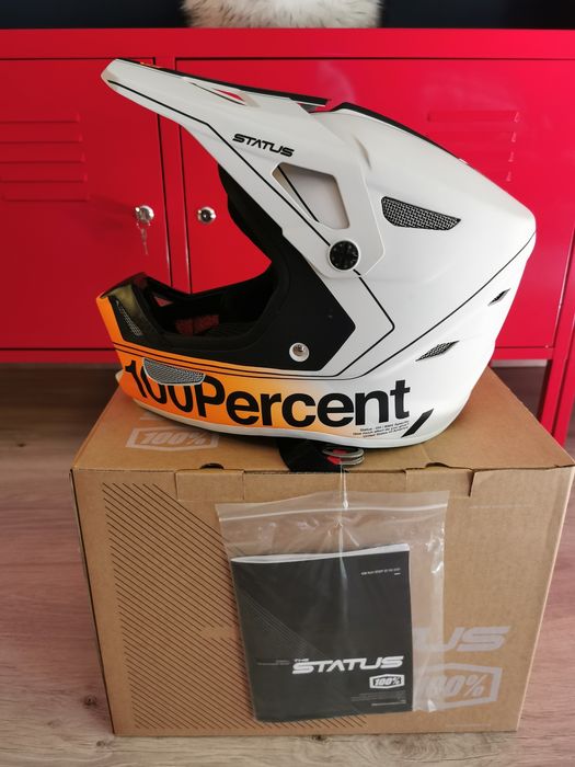 Kask fullface 100percent status