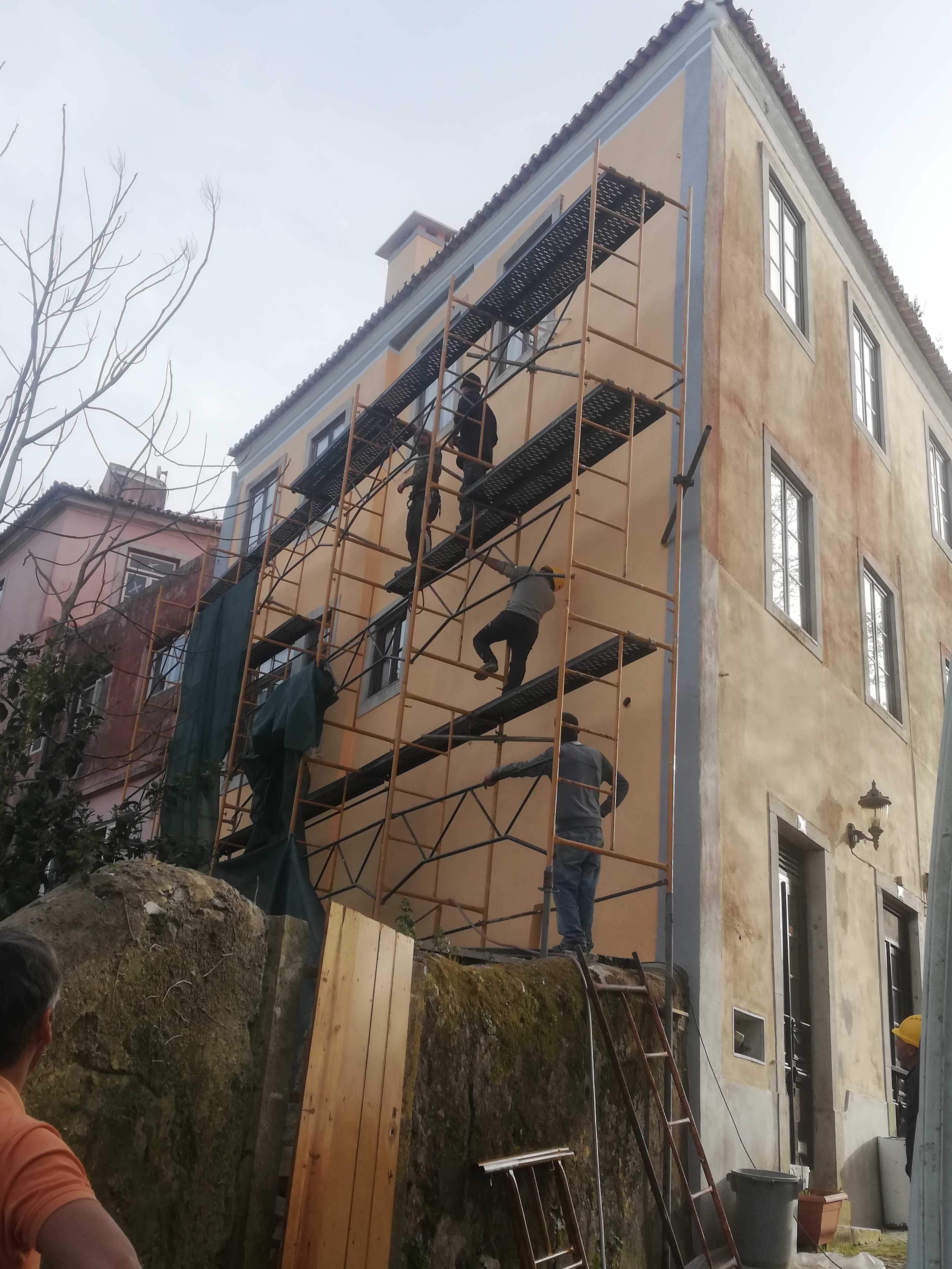 Andaimes, Aluguer de andaimes, tradicional com guarda corpos e certifi