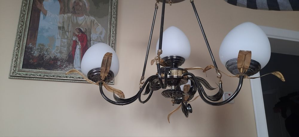 Люстра стельова на 4 лампи