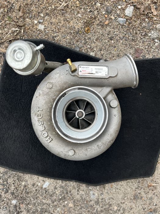 Турбокомпрессор Holset HX40W. New Holland, Case