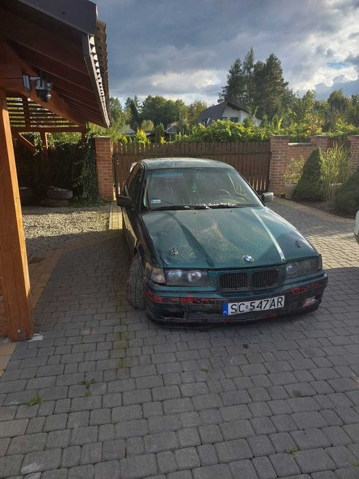 BMW E36 320i wojownik