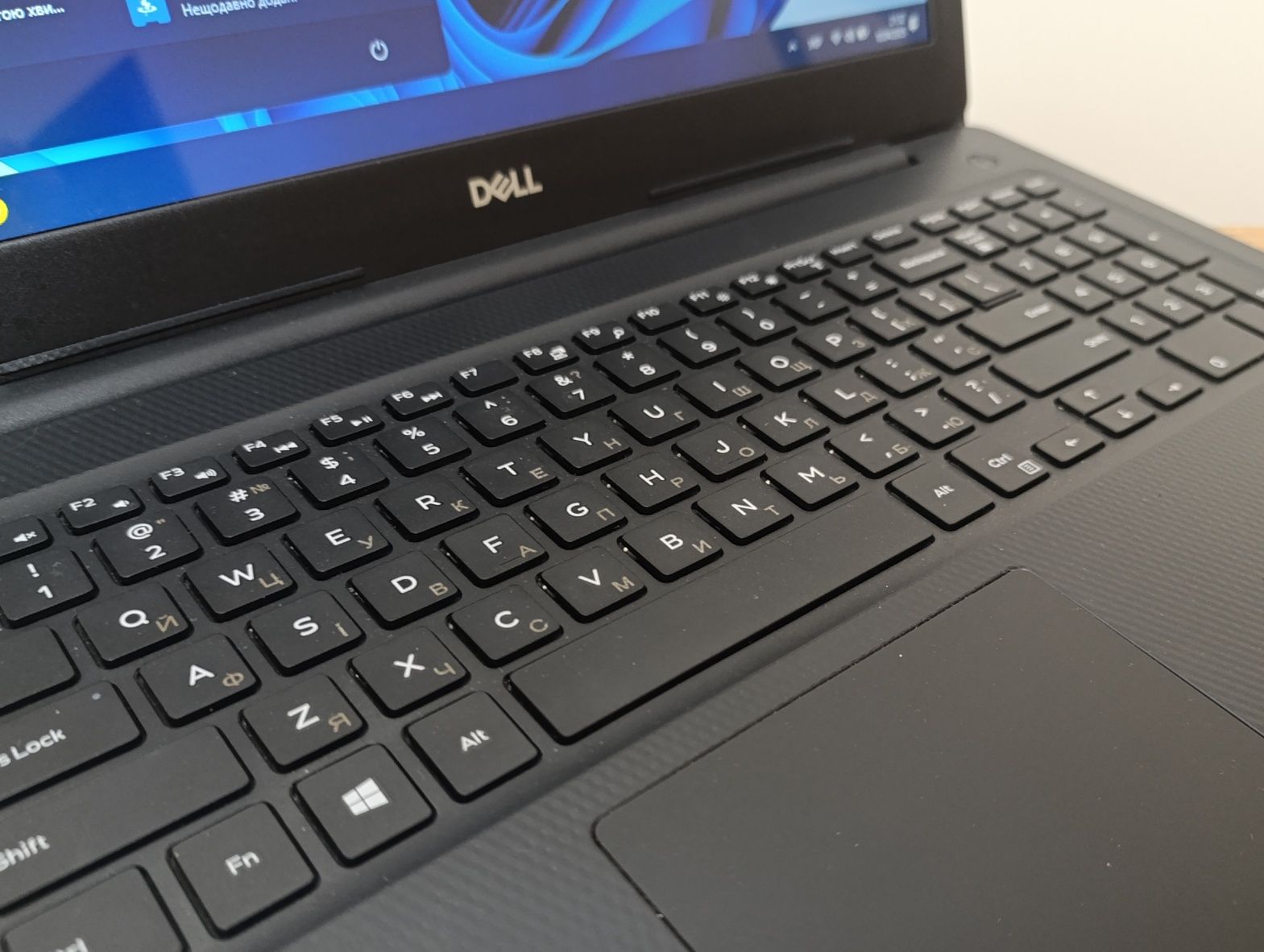 15'6 Сенсорний Dell Inspiron 3593/i3-1005G1/8GB DDR4/SSD+HDD/АКБ 3 год