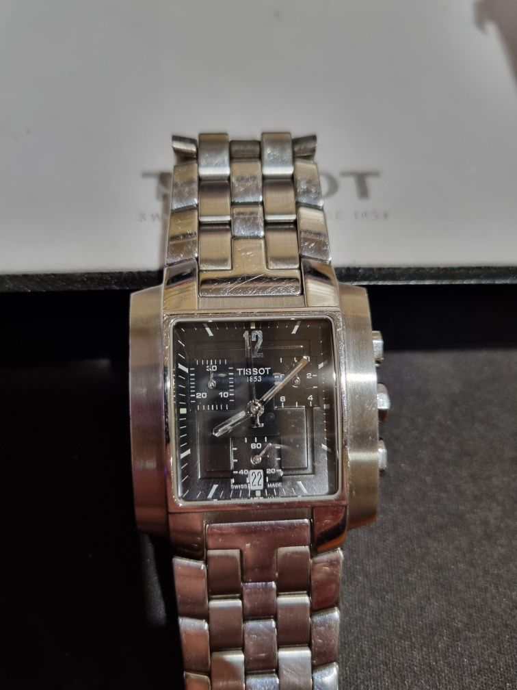 Часы TISSOT 1853 l875/975K