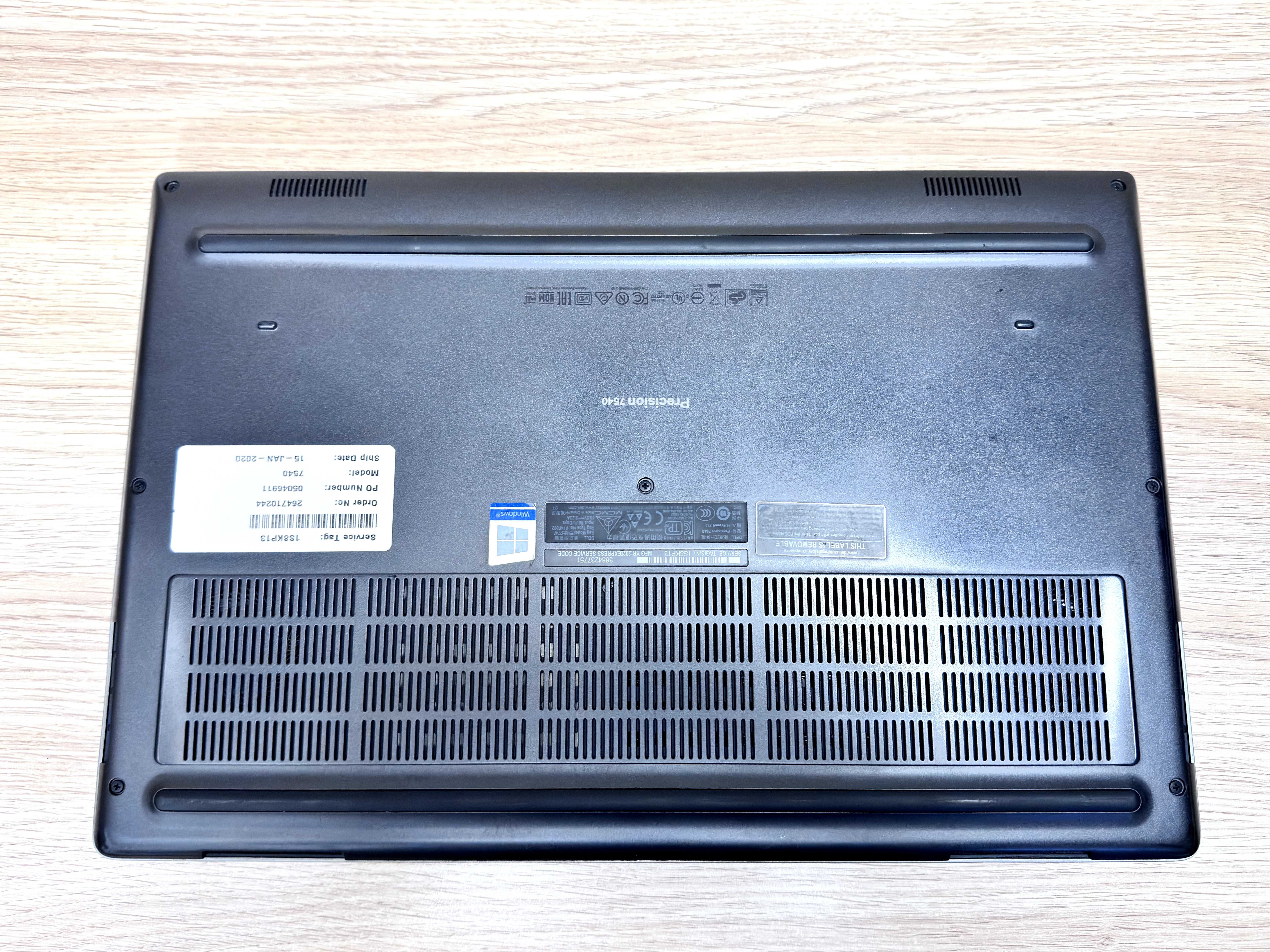 Потужний Dell Precision 7540 15.6 FHD IPS nVidiaT2000 i7-9750H/32/512