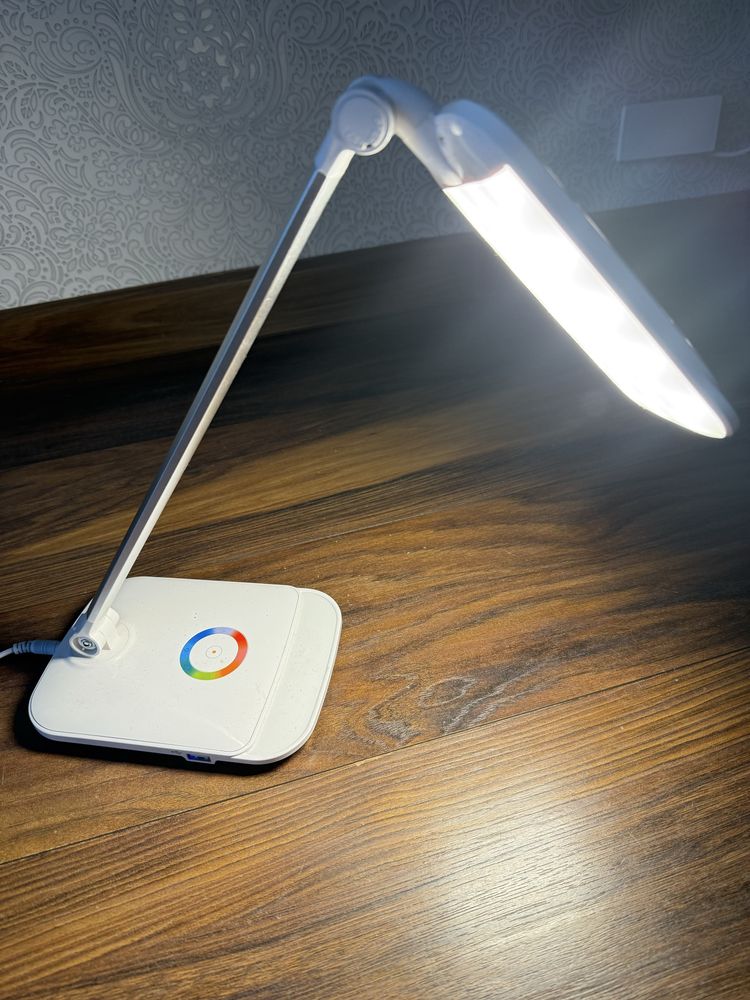 Lampka wielofunkcyjna led