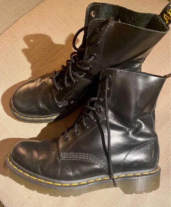 Botas originais Dr Martens Tamanho 39