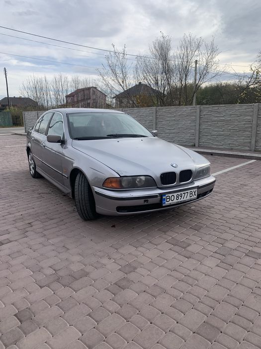 Продам бмв є 39 в хорошу стані