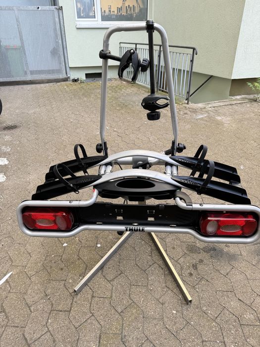 Велокріплення велобагажник велоплатформа на дах і фаркоп Thule 591 598