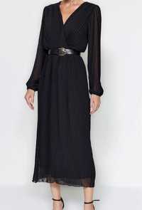 Czarna sukienka plisowana midi pasek gratis