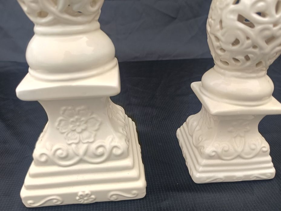 Dwa ceramiczne świeczniki