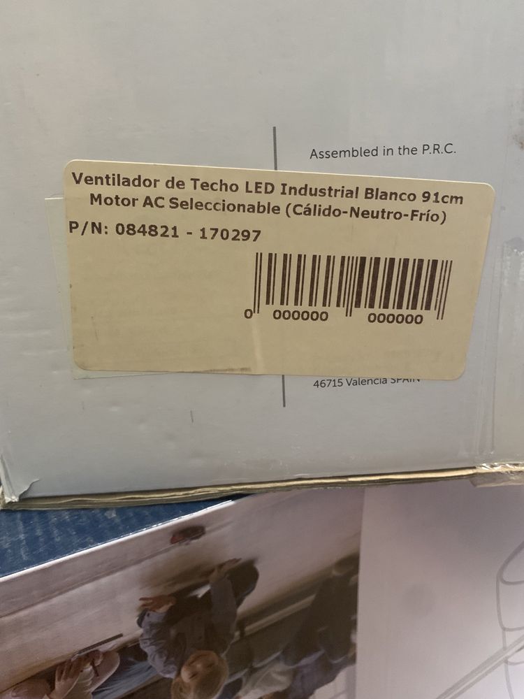 Ventoinha de teto com led