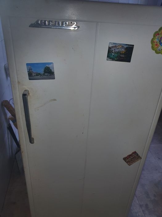 Холодильник днепр 2