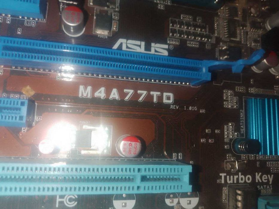 Материнськая плата Asus M4A77TD (AM3, AMD 770, PCI-Ex16)+atlon ADX2200