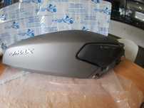 Grelha Friso 2DPF172100 YAMAHA NMAX 2018 125CC     CINZENTA DRT TAMPA LATERAL
