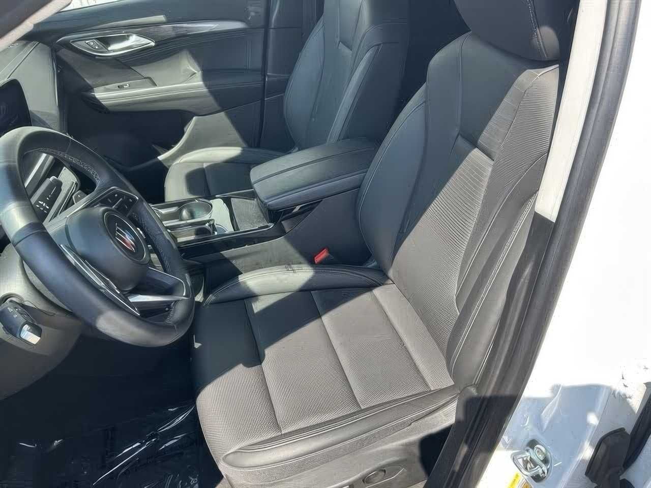 Buick	ENVISION		 	2024