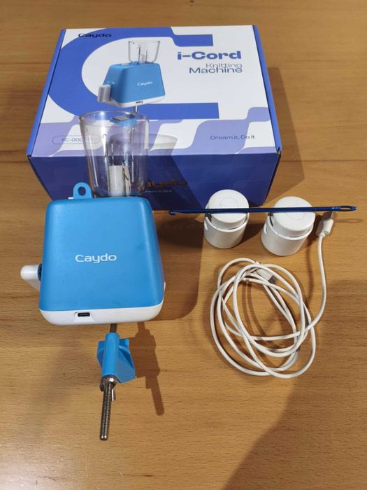 Má1quina eléctrica Tricotin Caydo