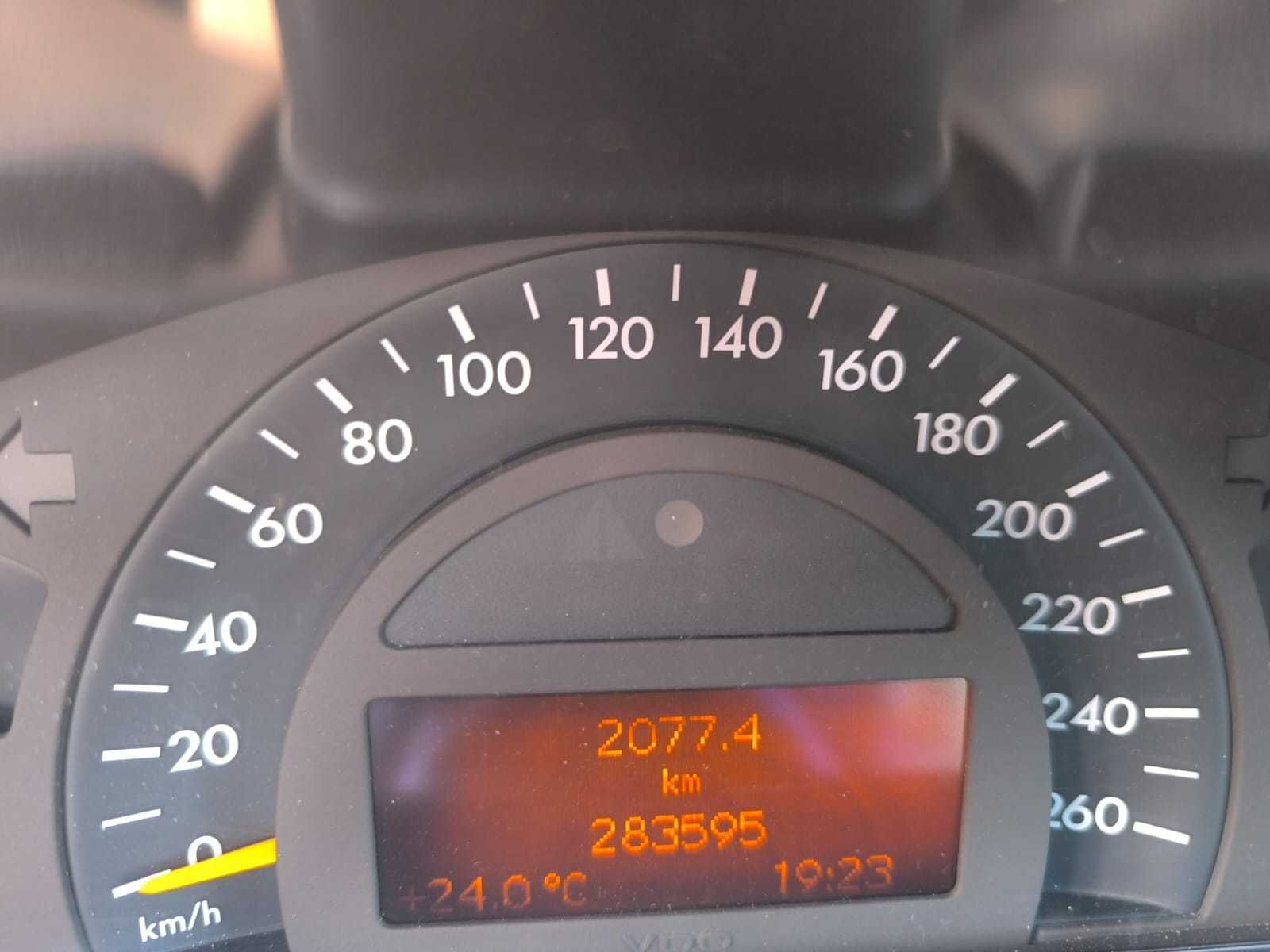Mercedes-Benz W203 C220 CDI 150cv Avantgarde