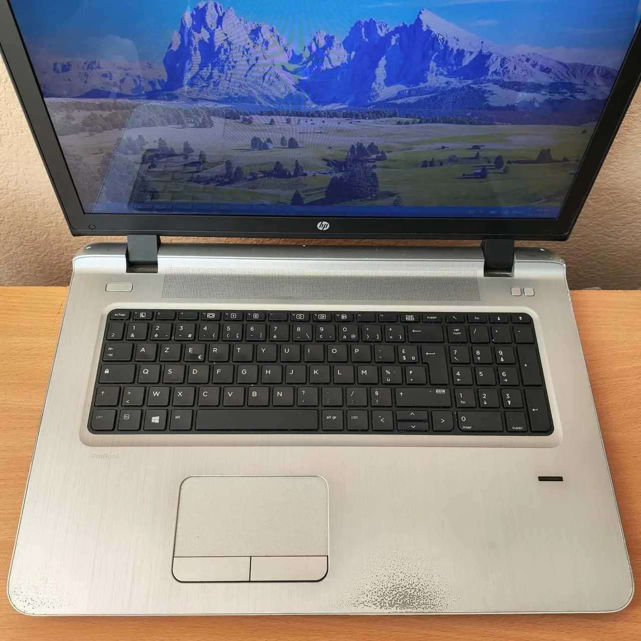 Ноутбук HP ProBook 470 G3 17.3" i5-6200U/8Gb/HDD 1Tb/AMD R7 M340
