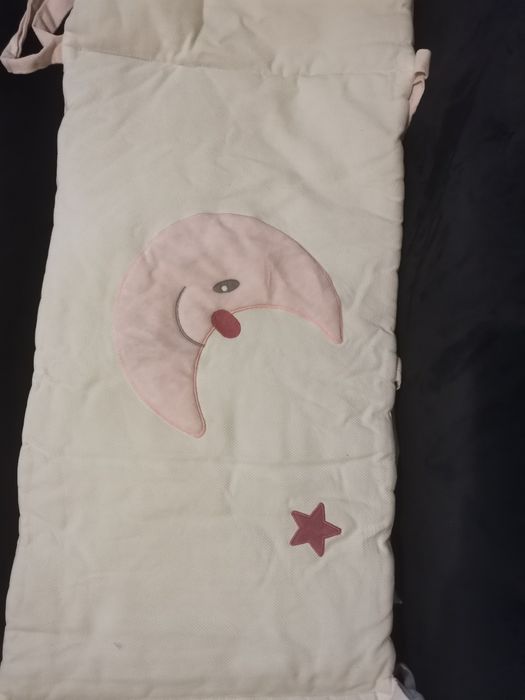 Contorno de berço marca pim PAM pum