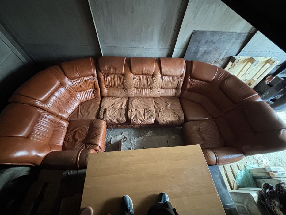 Диван п-образный