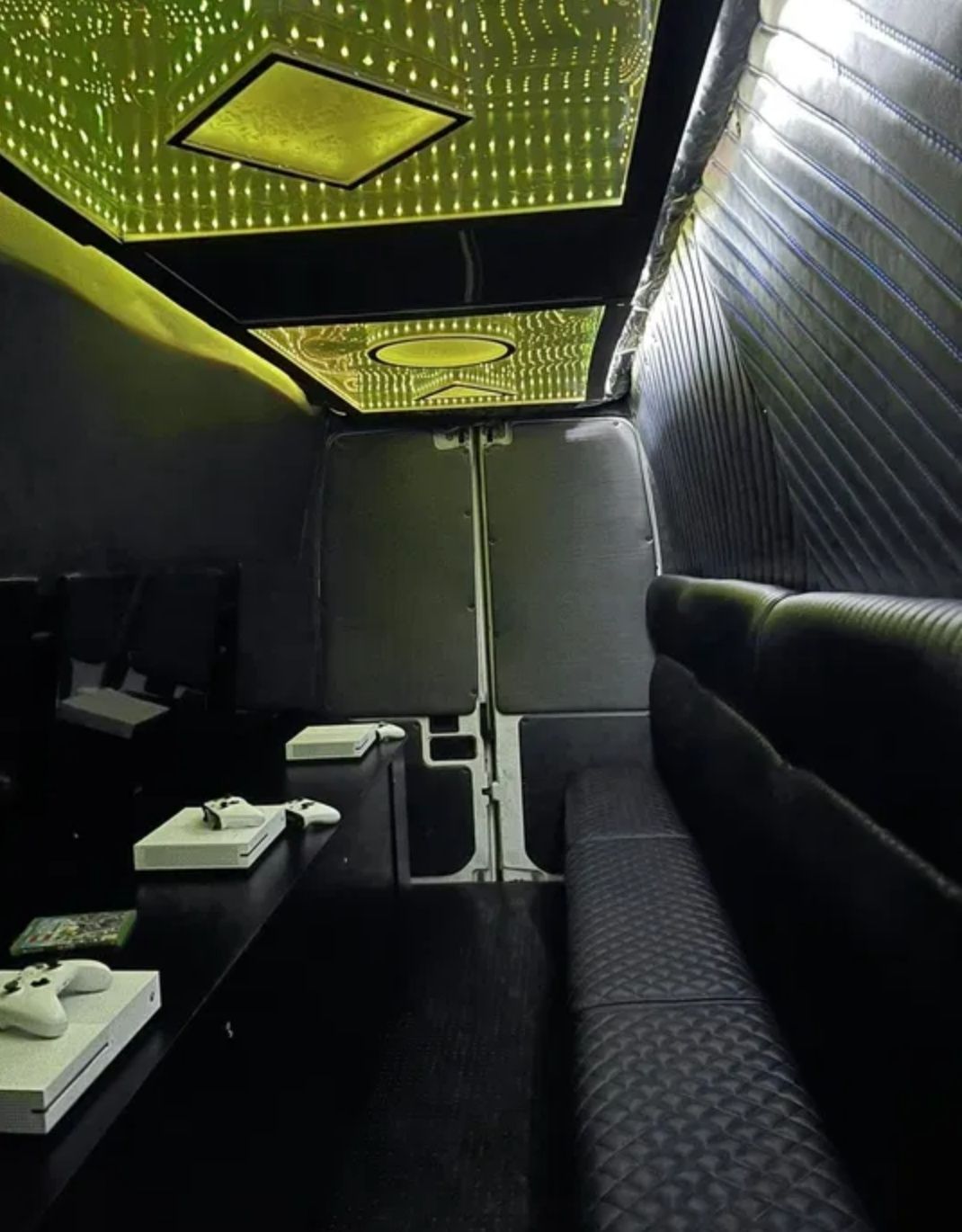 Nowa cena !Gotowy biznes, mobilne centrum rozrywki - Iveco Daily