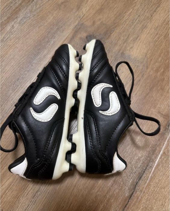 Бутси футзалки футбольні 28 р 16,5 см