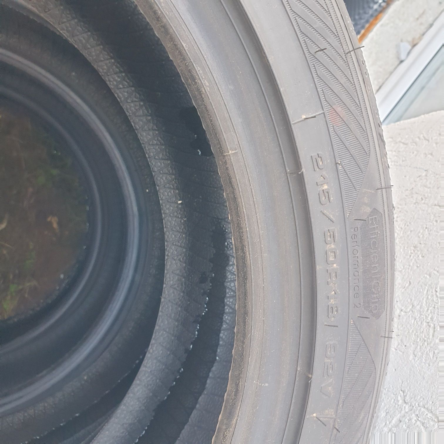 Goodyear 215 50 r18 92v рік 22 стан нових