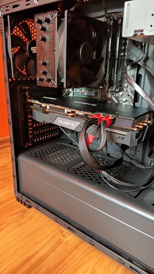 OKAZJA! Komputer do gier: RX 5700XT/ Ryzen 7 3700X / 16GB / 1TB - Gda