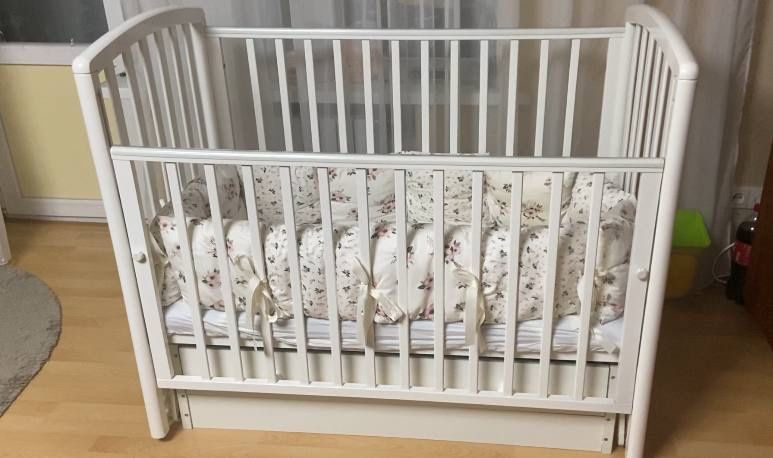 Ліжко-маятник  дитяча