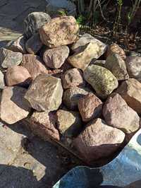 Duże kamienie na skalniak ogród otoczaki