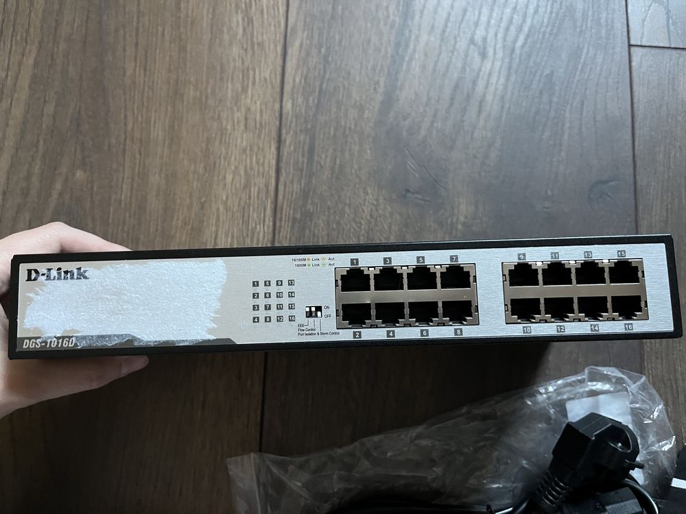 d-link dgs-1016D switch