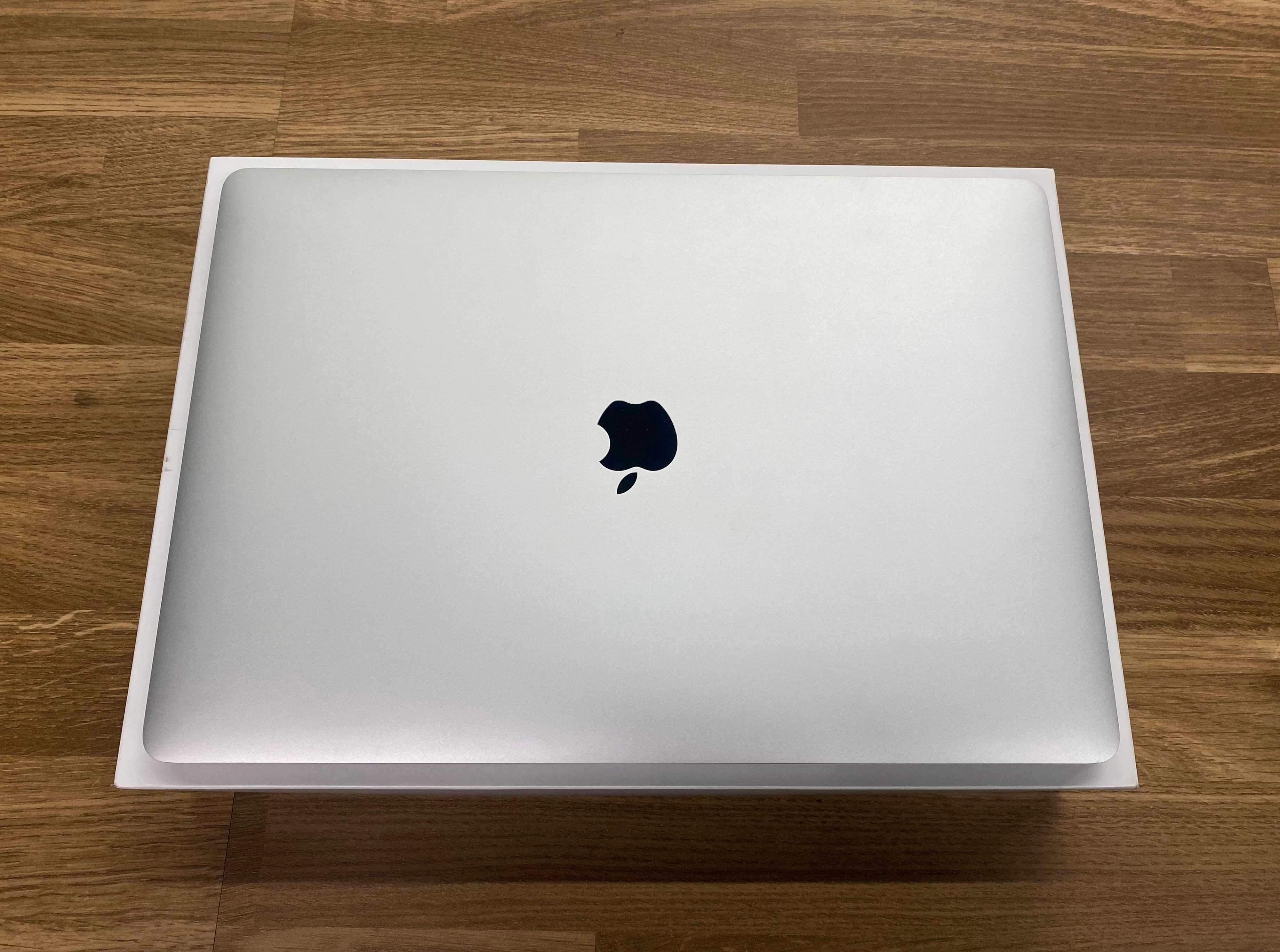 MacBook Pro 15 Touch bar (2019) (A1990) -Como novo,na caixa,c/garantia