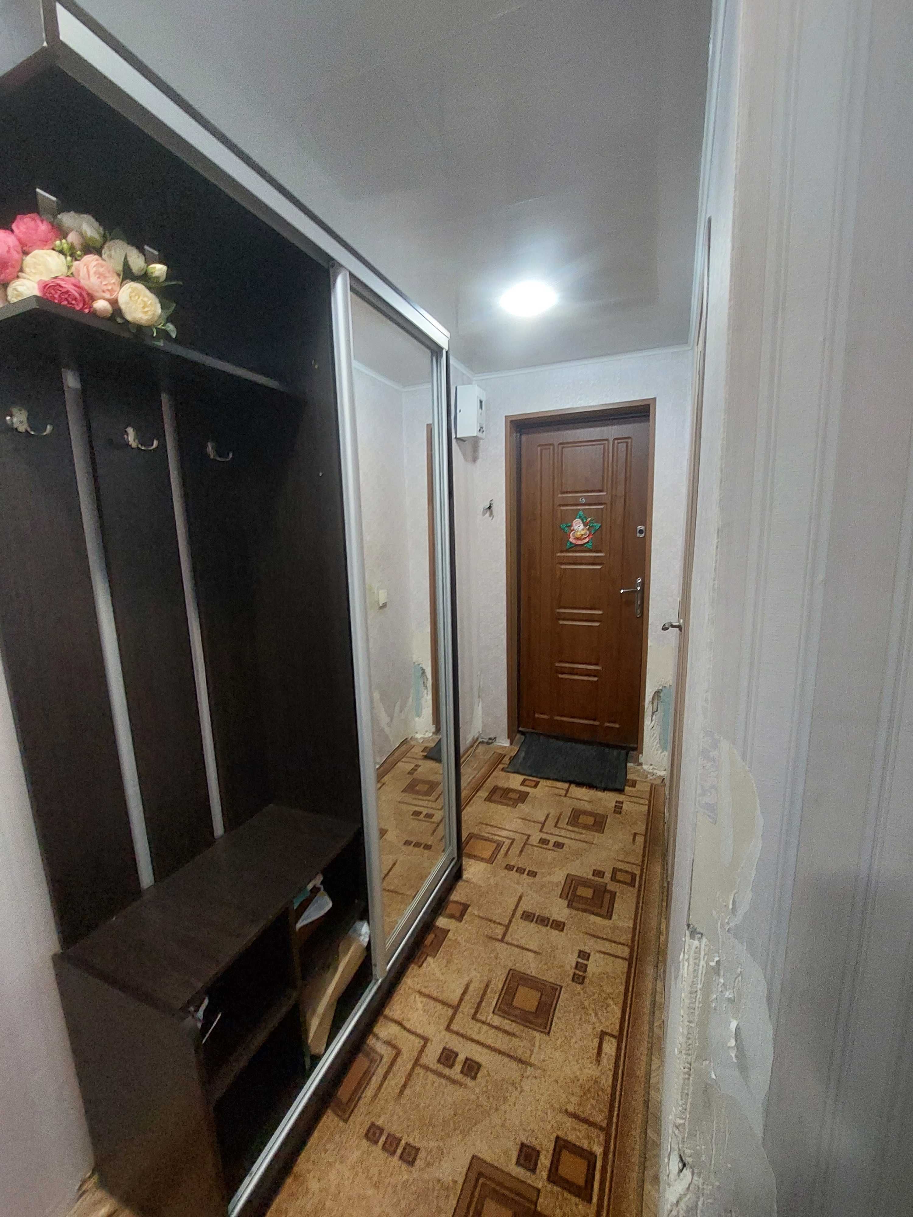 2-х кімнатна квартира вул. Н. Курченко 29 з меблями, 1 поверх