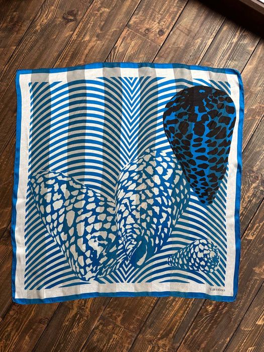 Вінтажний шовковий платок хустка valentino ( оригінал)