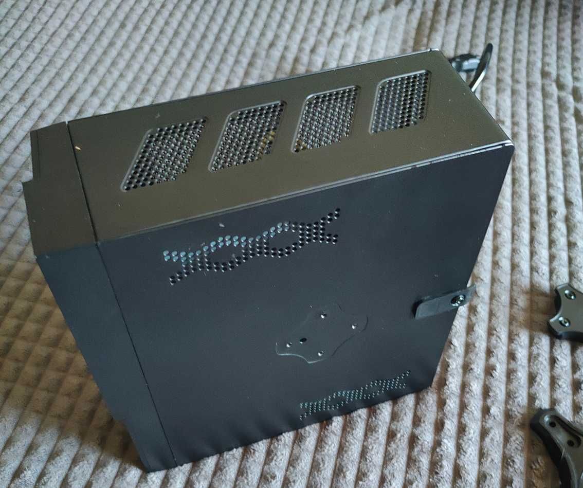 Корпус Mini-ITX GameMax ST102-2U3