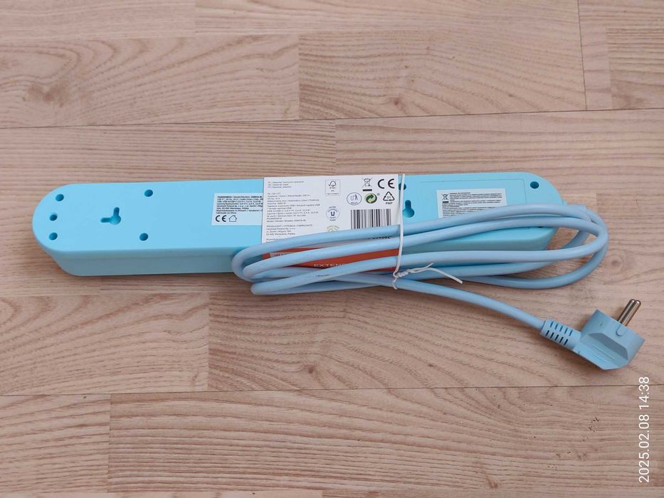 Listwa zasilająca - USB A i USB C - kolor błękitny