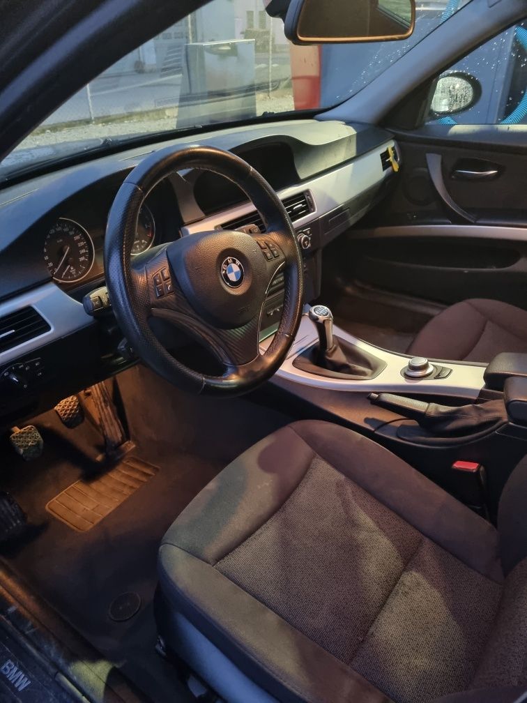 Sprzedam samochód marki BMW 3 2.0d e91, 177 KM (po chip tuningu 210)
