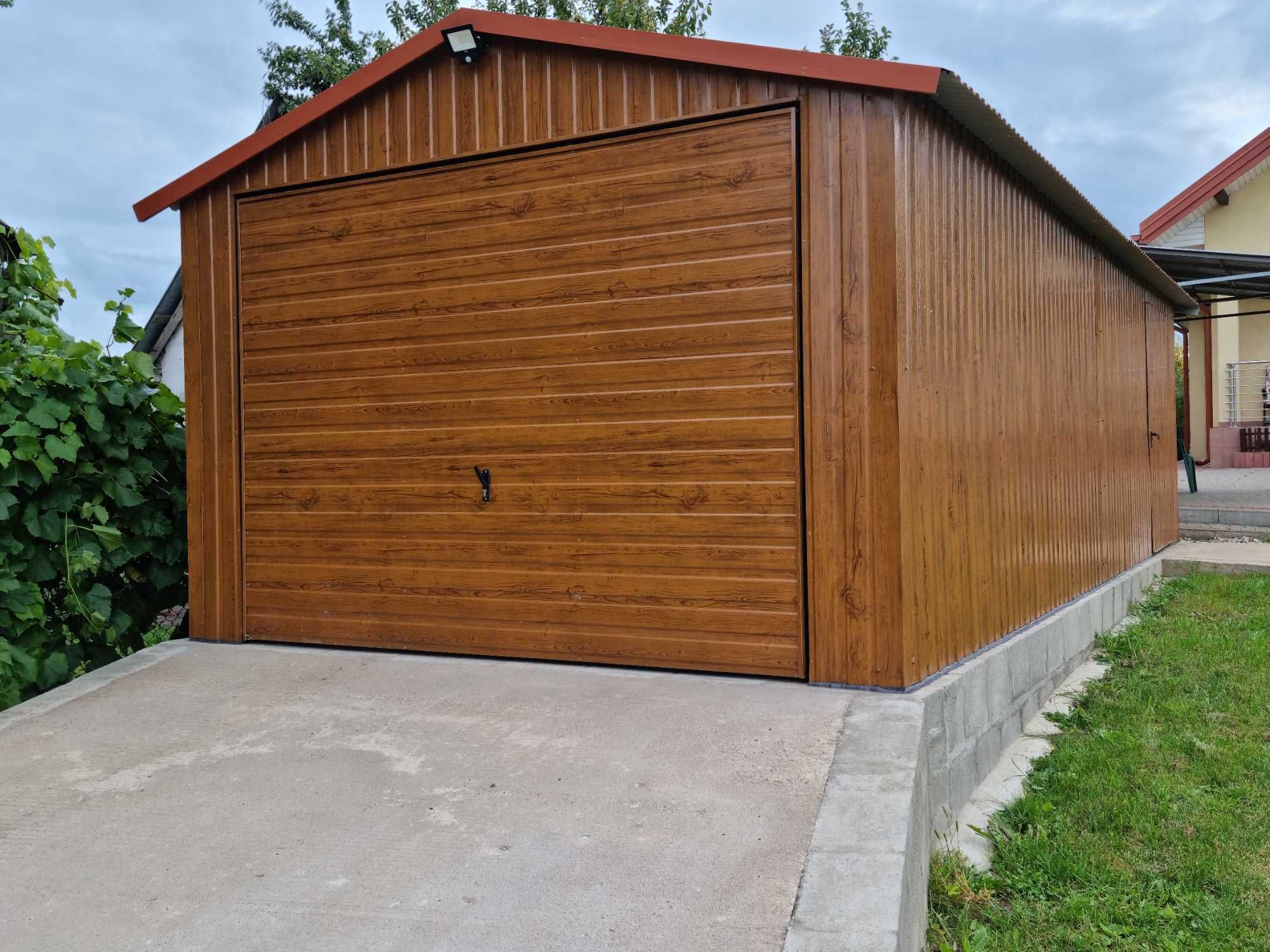 Garaż blaszany 3,5x6 kolor drewnopodobny