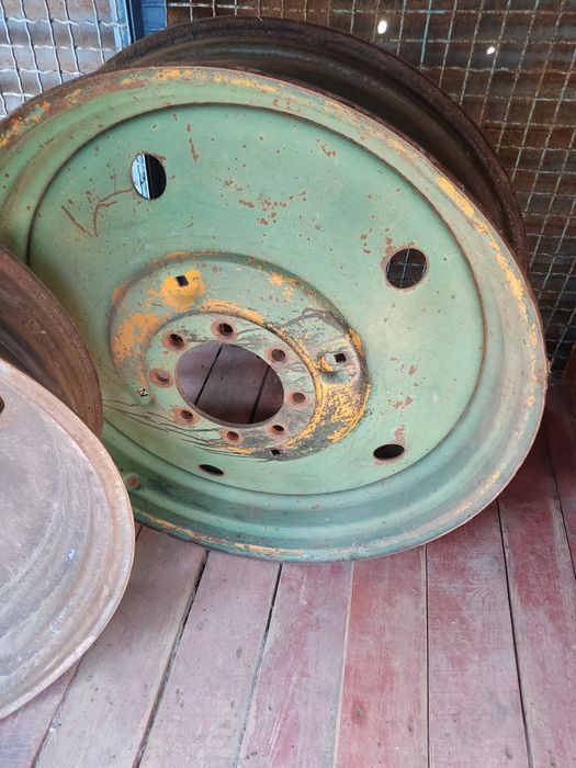 Диски заднього колеса ЮМЗ, Т-40,МТЗ.