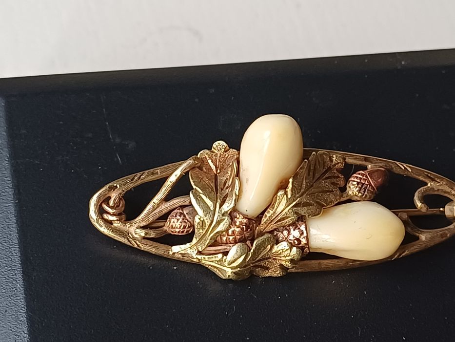 Złota Broszka myśliwska zloto 333