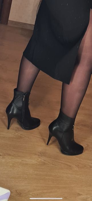 Шкіряні ботильйони 40 розмір повний