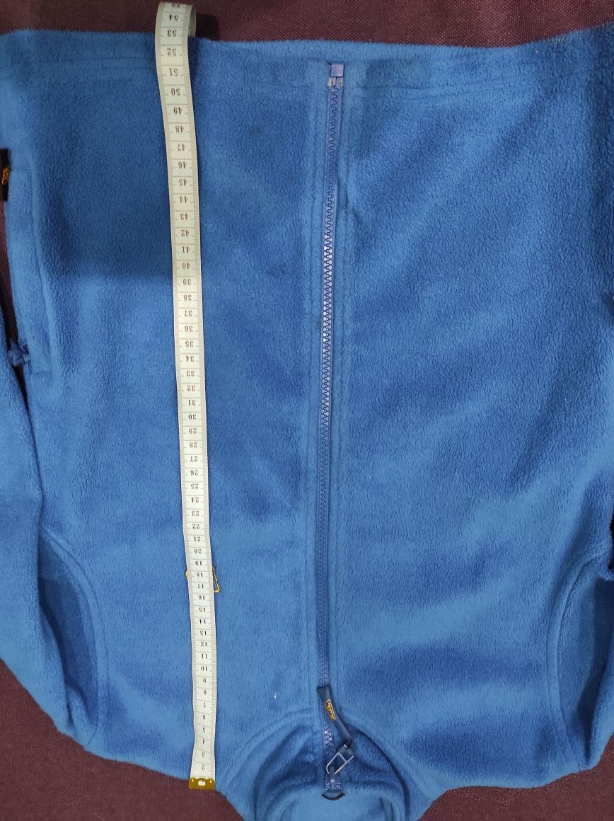 Флісова кофта, куртка на 8-9 років
