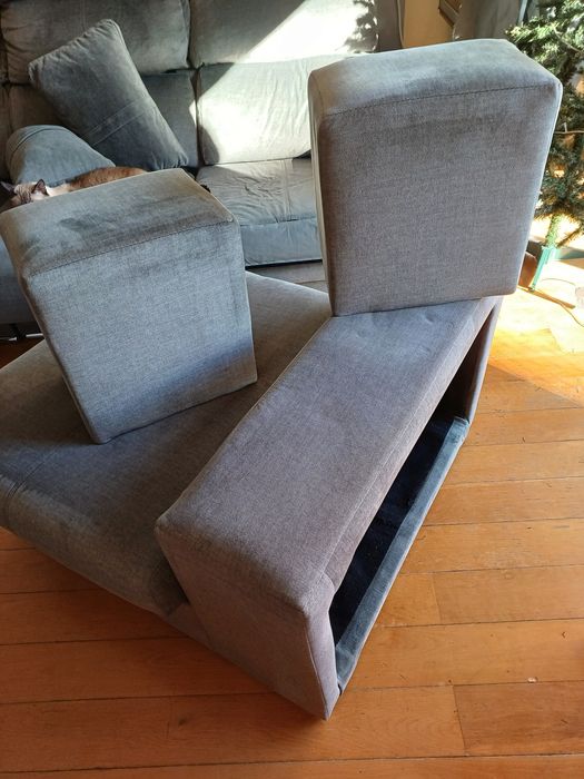 Puff de sofá cinzendo