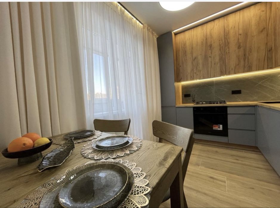 Неймовірна!! Готовий бізнес! Повна комплектація! ЖК Софія, Боголюбова