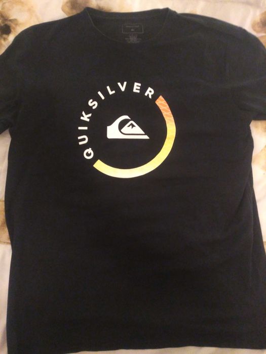 T-Shirts Dickies, Quiksilver, Element e Lightning Bolt